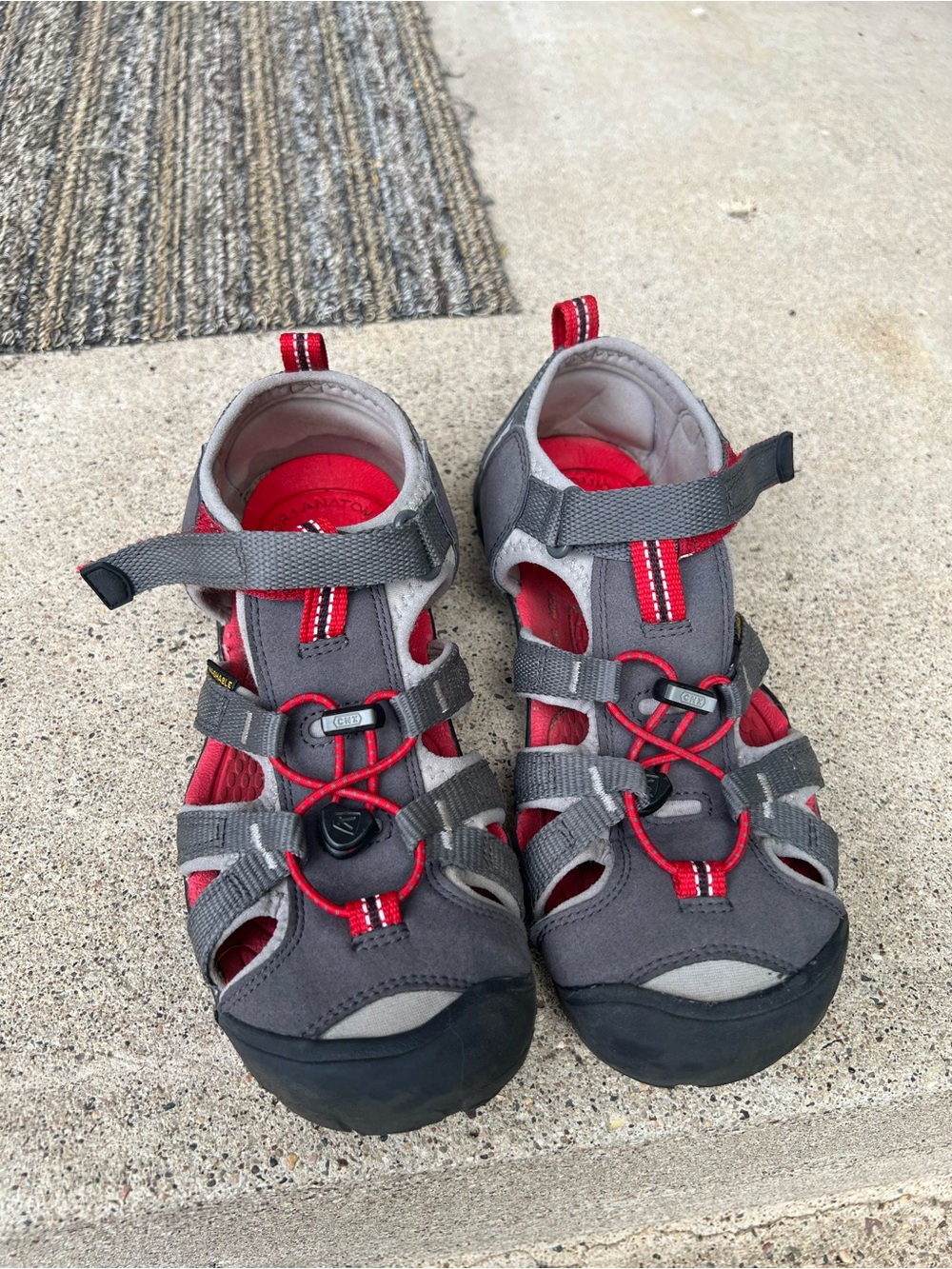 Size 4 Keen Kids Gray and Red Sandals